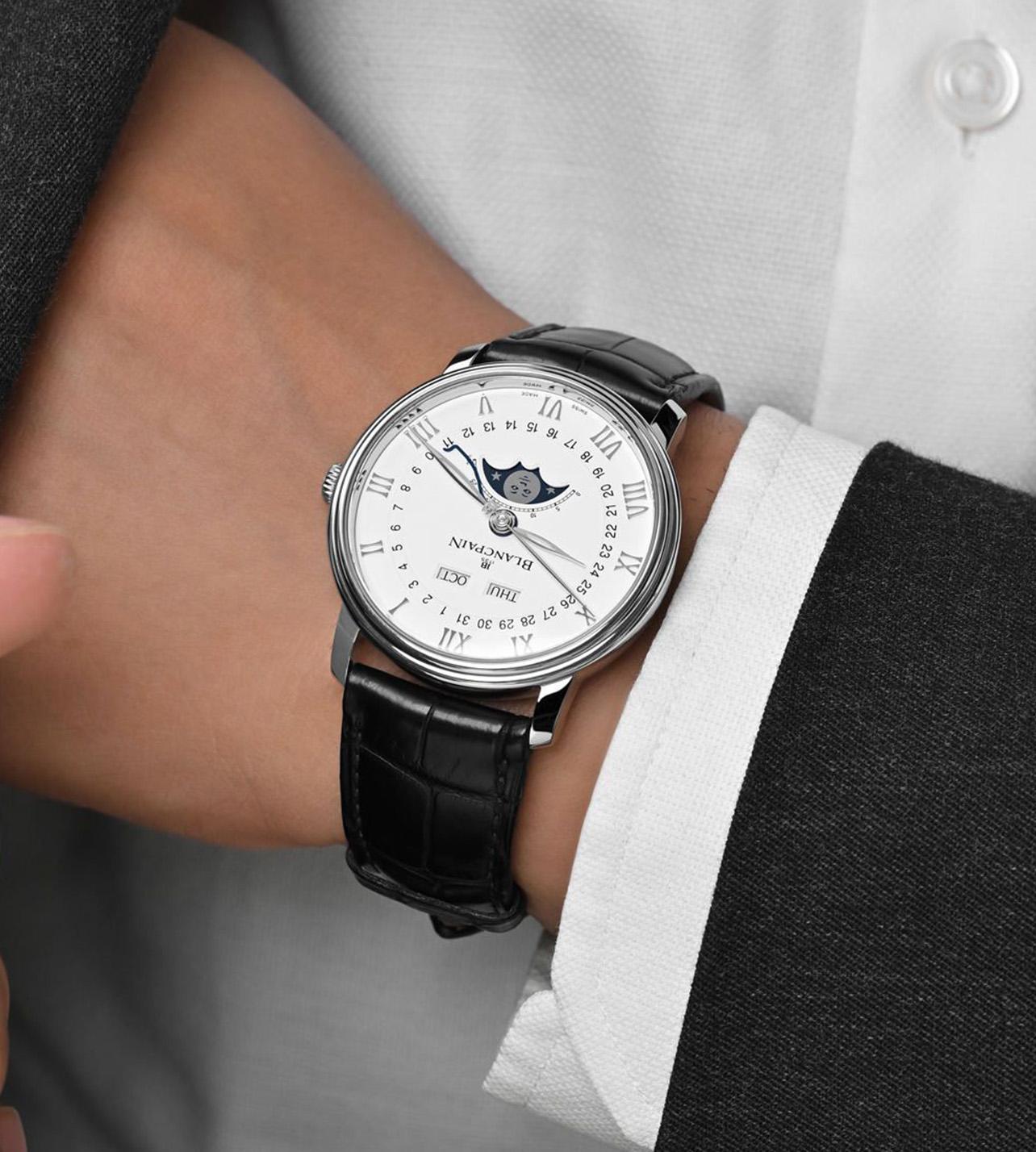 From Heritage to Modernity: Investigating the Brilliance of the Blancpain Villeret Quantième Complet
