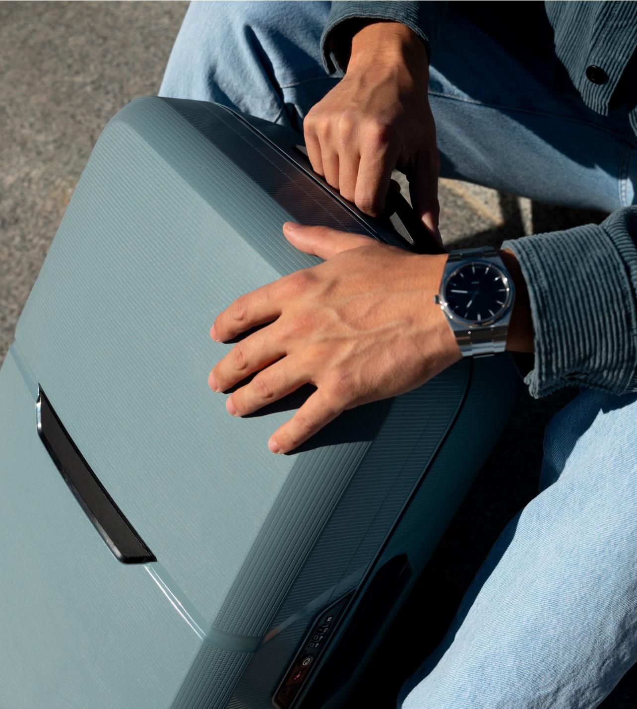 Top Seven Must-Have Travel Watches of 2025: From Recent Icons to Collector Favourites