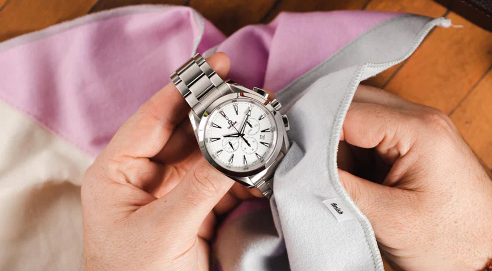 How to Maintain Luxury Watches in Indian Weather Conditions