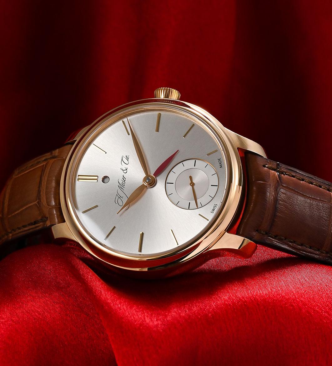 H. Moser & Cie. Watch at second movement