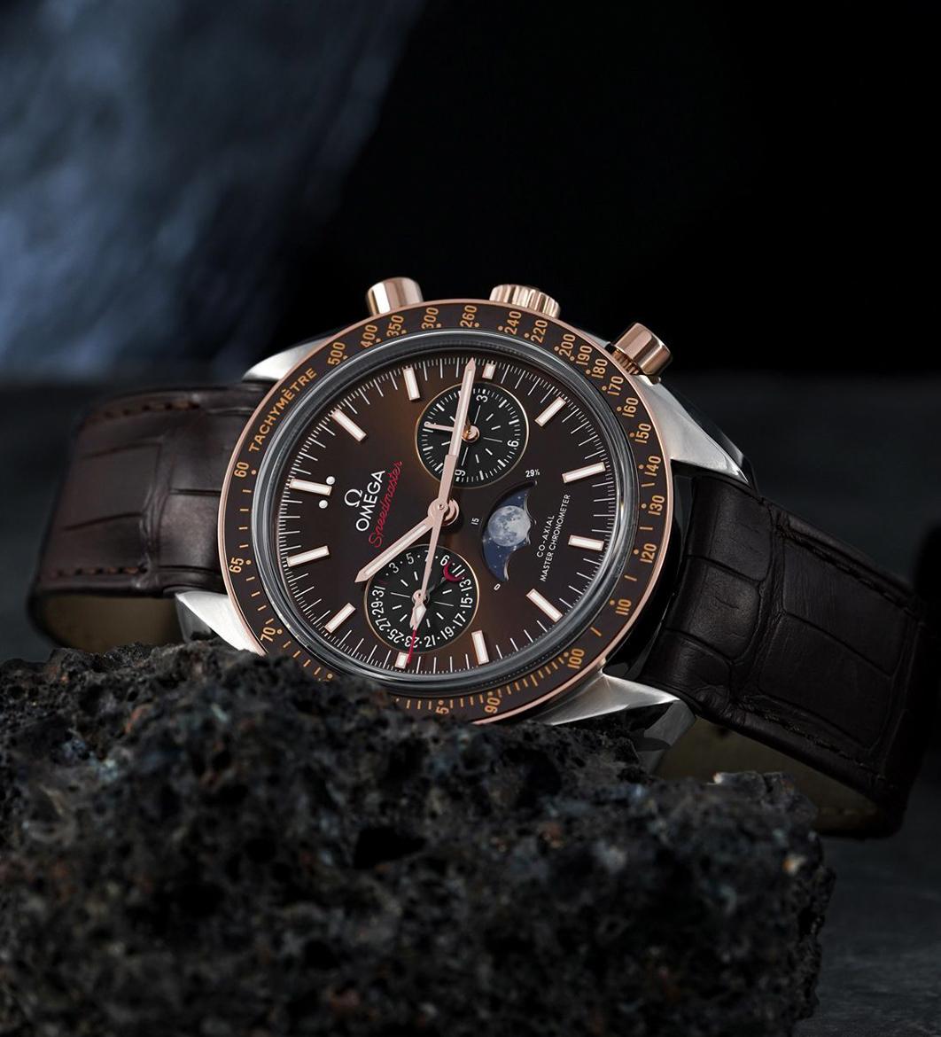Omega Speedmaster Moonphase watch