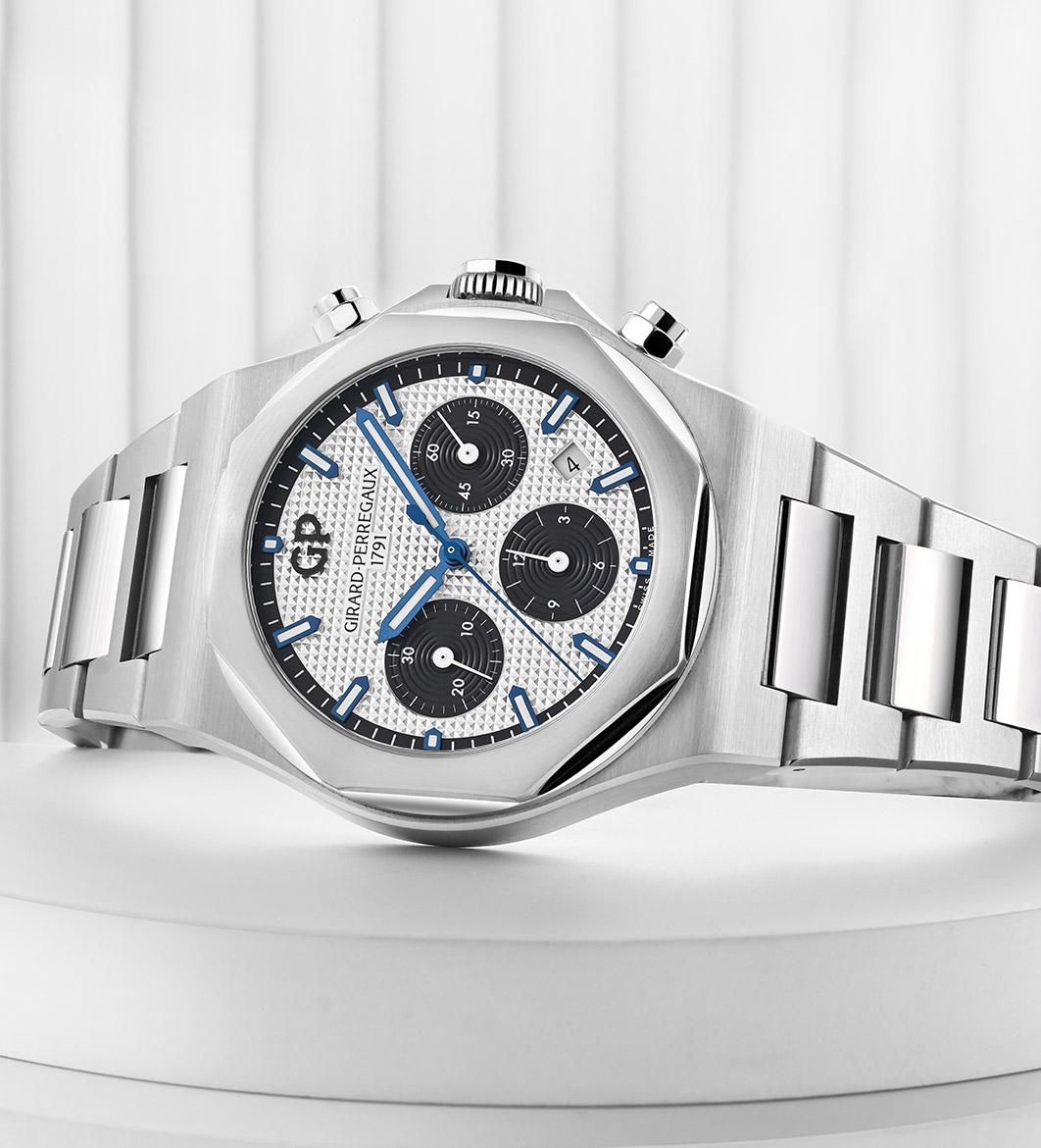 Girard-Perregaux Laureato Chronograph 42