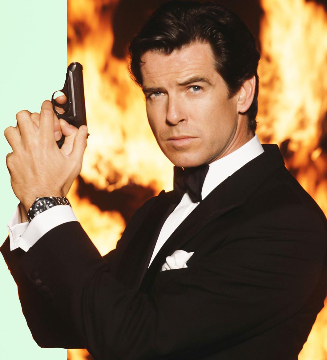 Pierce Brosnan as James Bond wearing an Omega Seamaster 300M