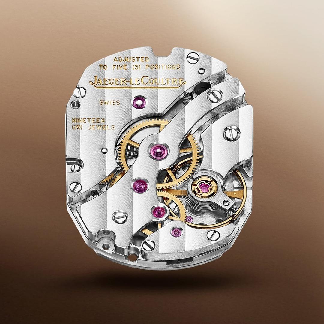 The Reverso: movement