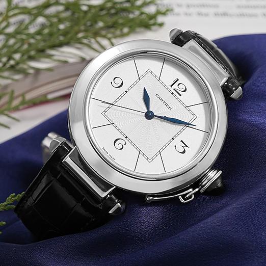 Pre-Owned Cartier Pasha