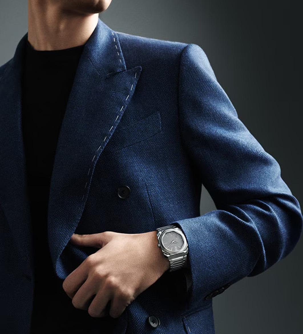 Bulgari continues to refine the Octo Finissimo, introducing a more compact 37mm case alongside the BVF 100 micro-rotor movement, engineered for greater efficiency within its ultra-thin architecture.
