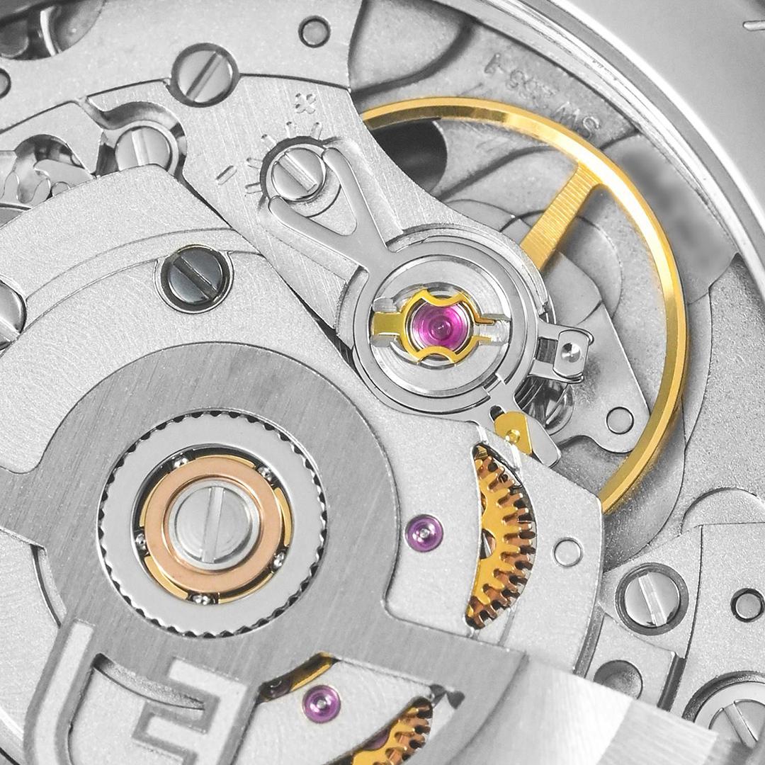 Louis Erard x atelier oï