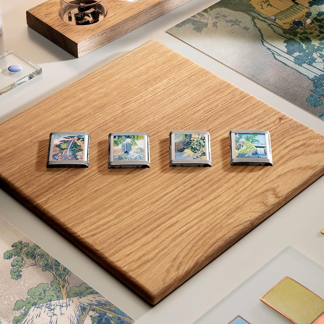 The Reverso: Hokusai\'s waterfall series