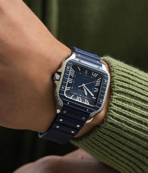 The Cartier Santos has long been a symbol of timeless elegance. Its square case, signature screws, and balanced proportions make it instantly recognisable.