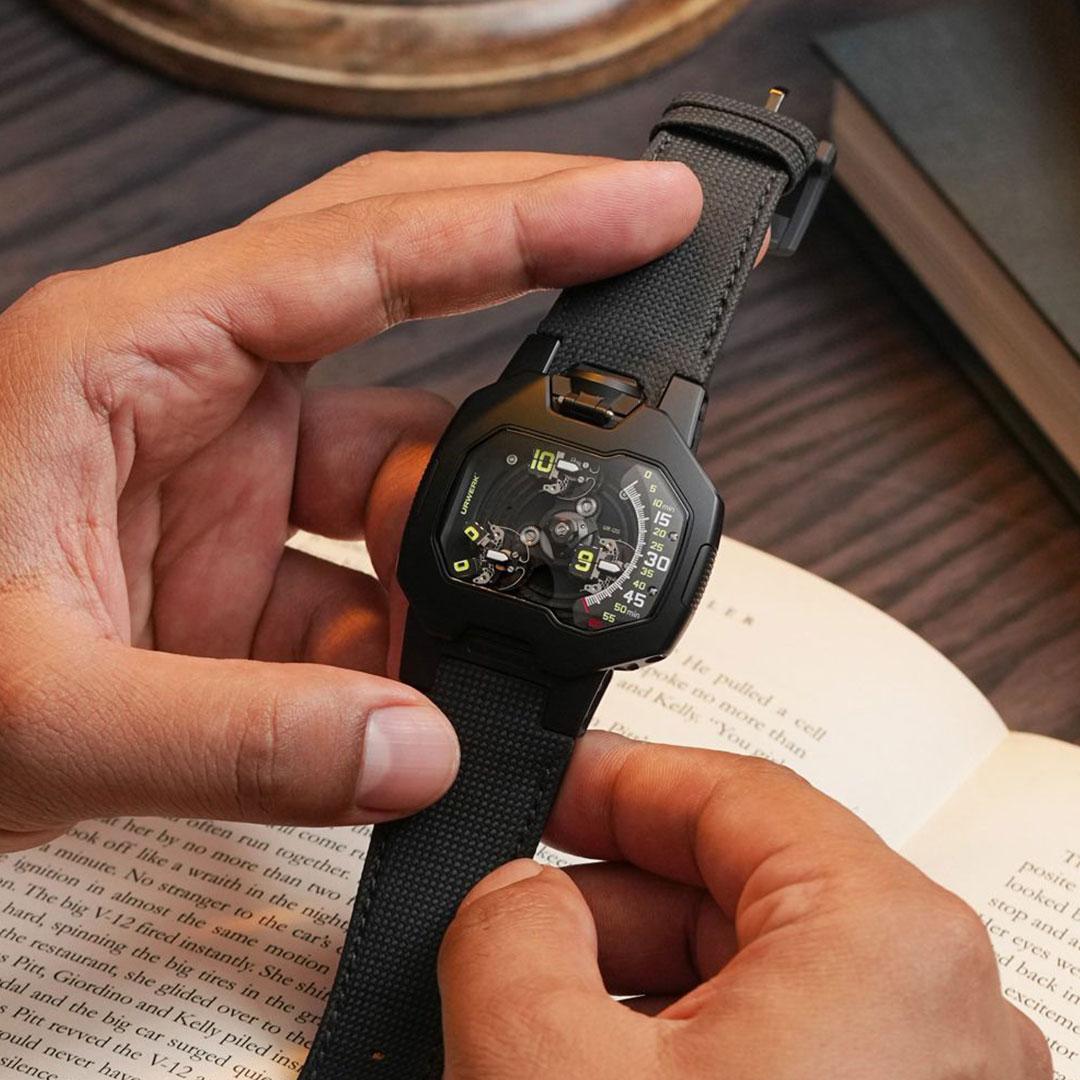watch case shape