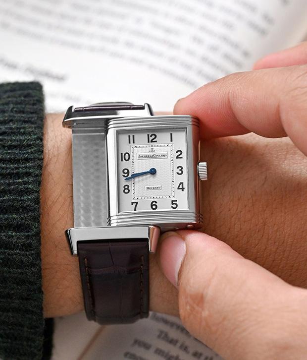 Over the years, the Reverso has evolved from its original utilitarian roots into a true classic in the world of horology. Its signature reversible case now offers a canvas of numerous iterations.