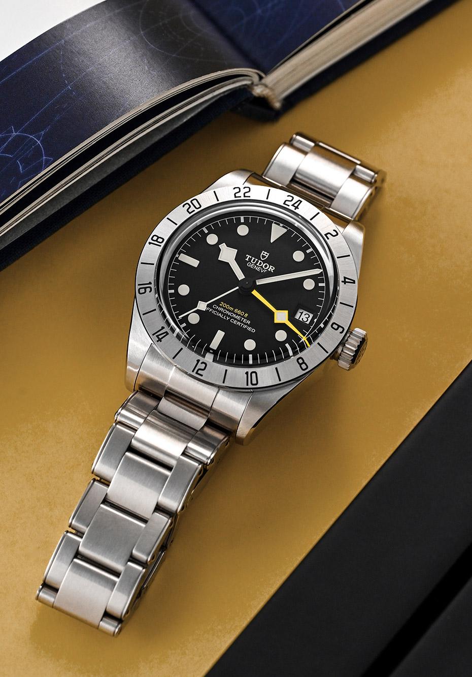 The Black Bay Pro is certainly a watch that can be worn anywhere. While its understated profile is perfect for everyday use, the 200m water resistance and GMT functions makes it apt for water adventures or travelling