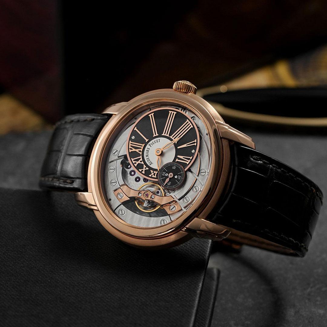 watch case shape