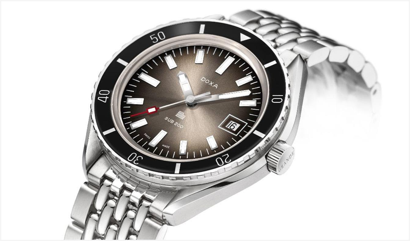 Doxa SUB 200 Grande Roma Front