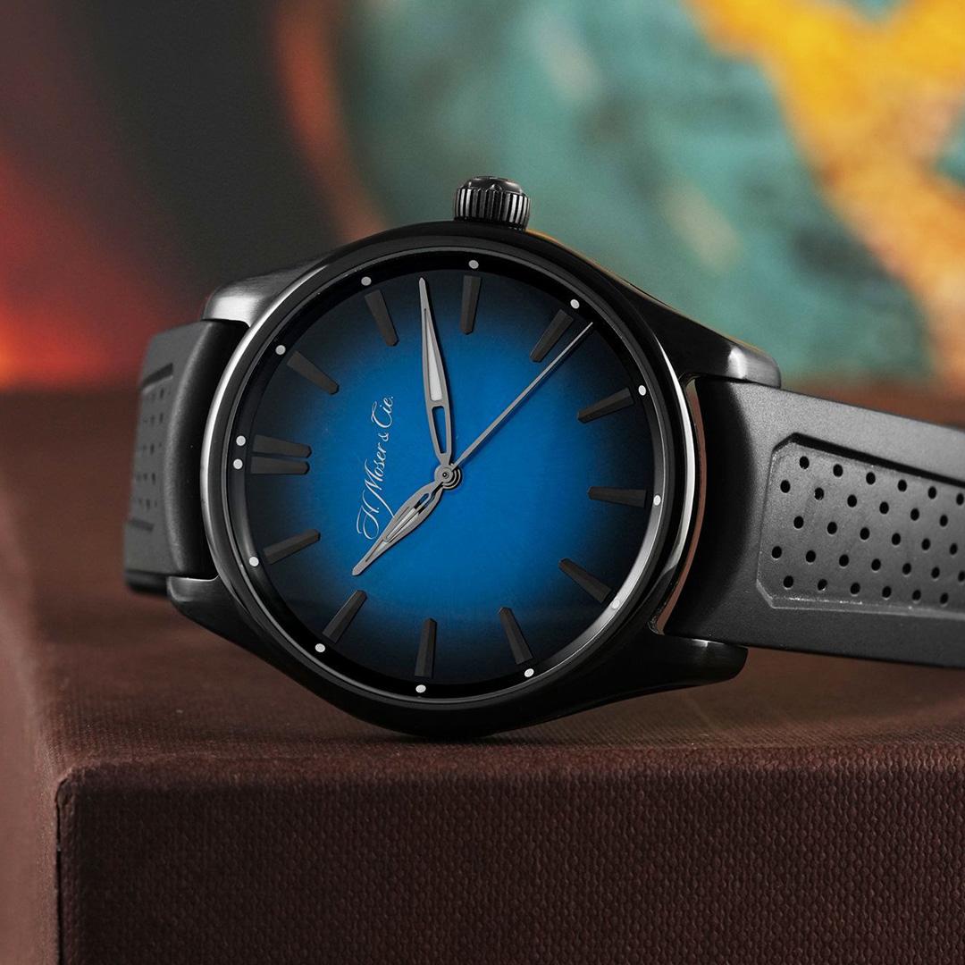 dress watch 2025