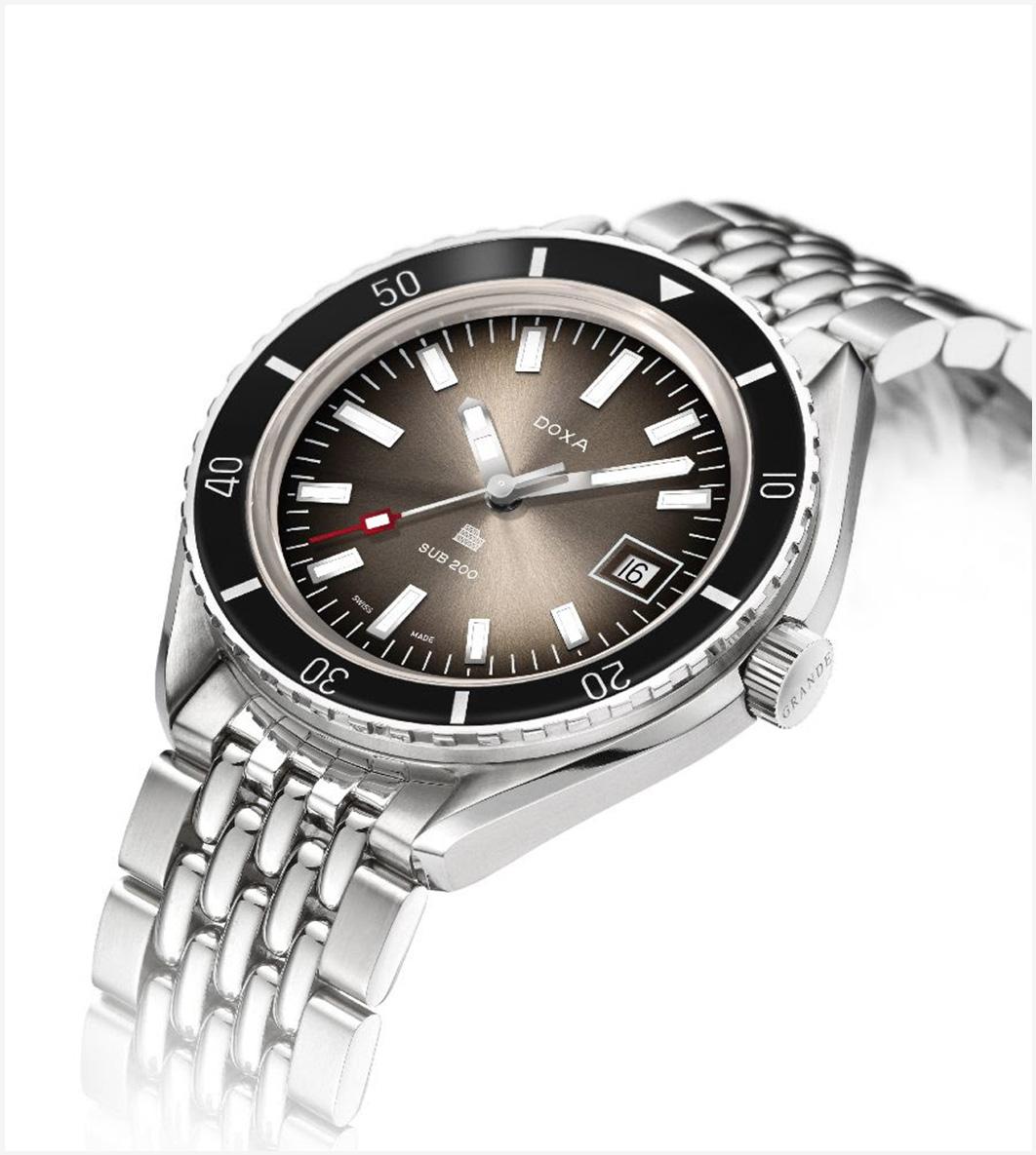 Doxa SUB 200 Grande Roma Front
